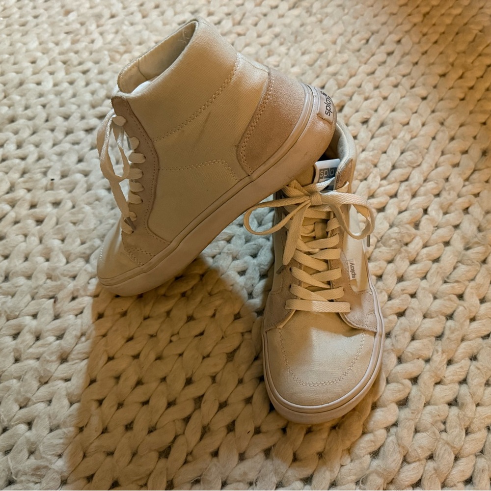 Splay High Tops